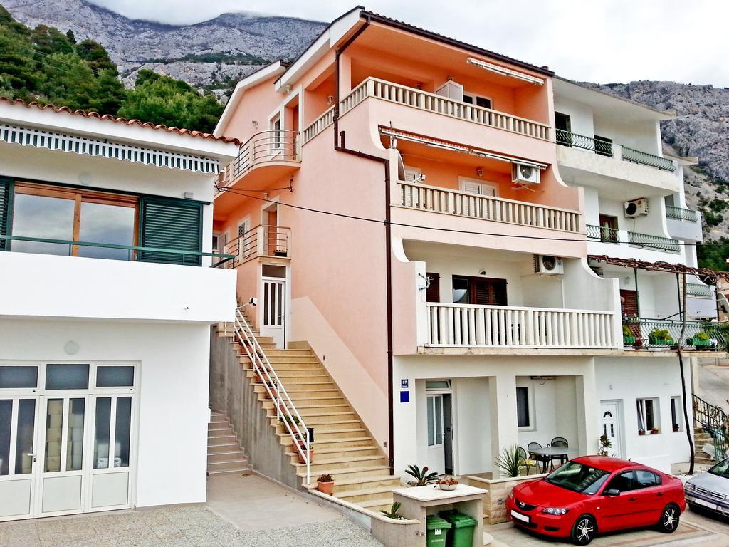 Apartments Emilija 马卡尔斯卡 客房 照片