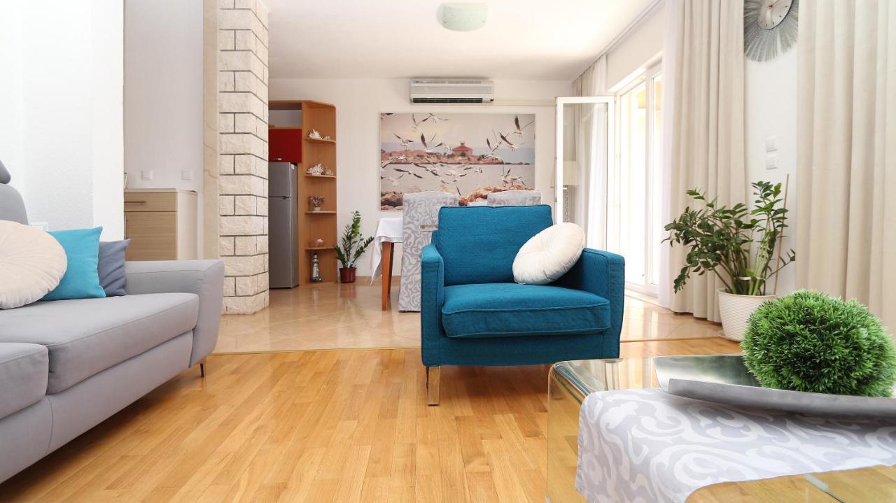Apartments Emilija 马卡尔斯卡 外观 照片