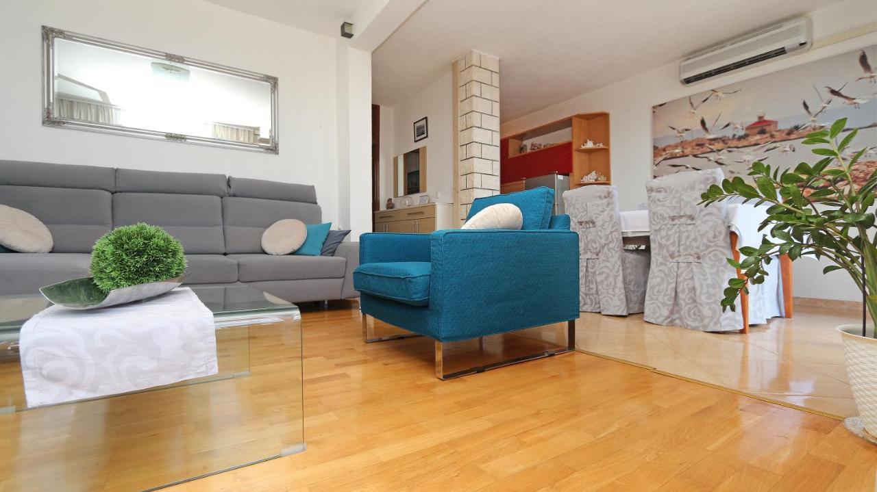 Apartments Emilija 马卡尔斯卡 外观 照片