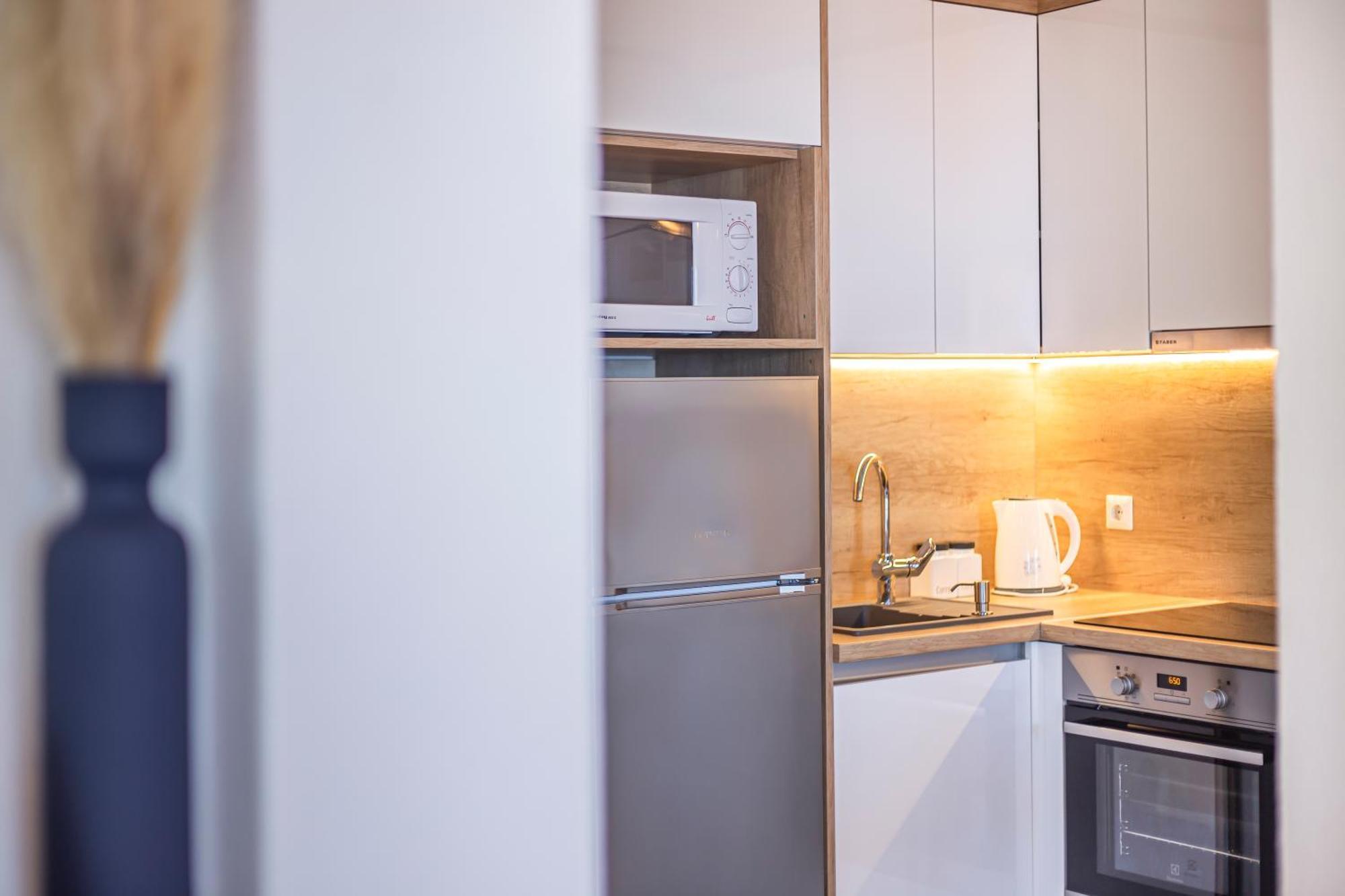 Apartments Emilija 马卡尔斯卡 外观 照片