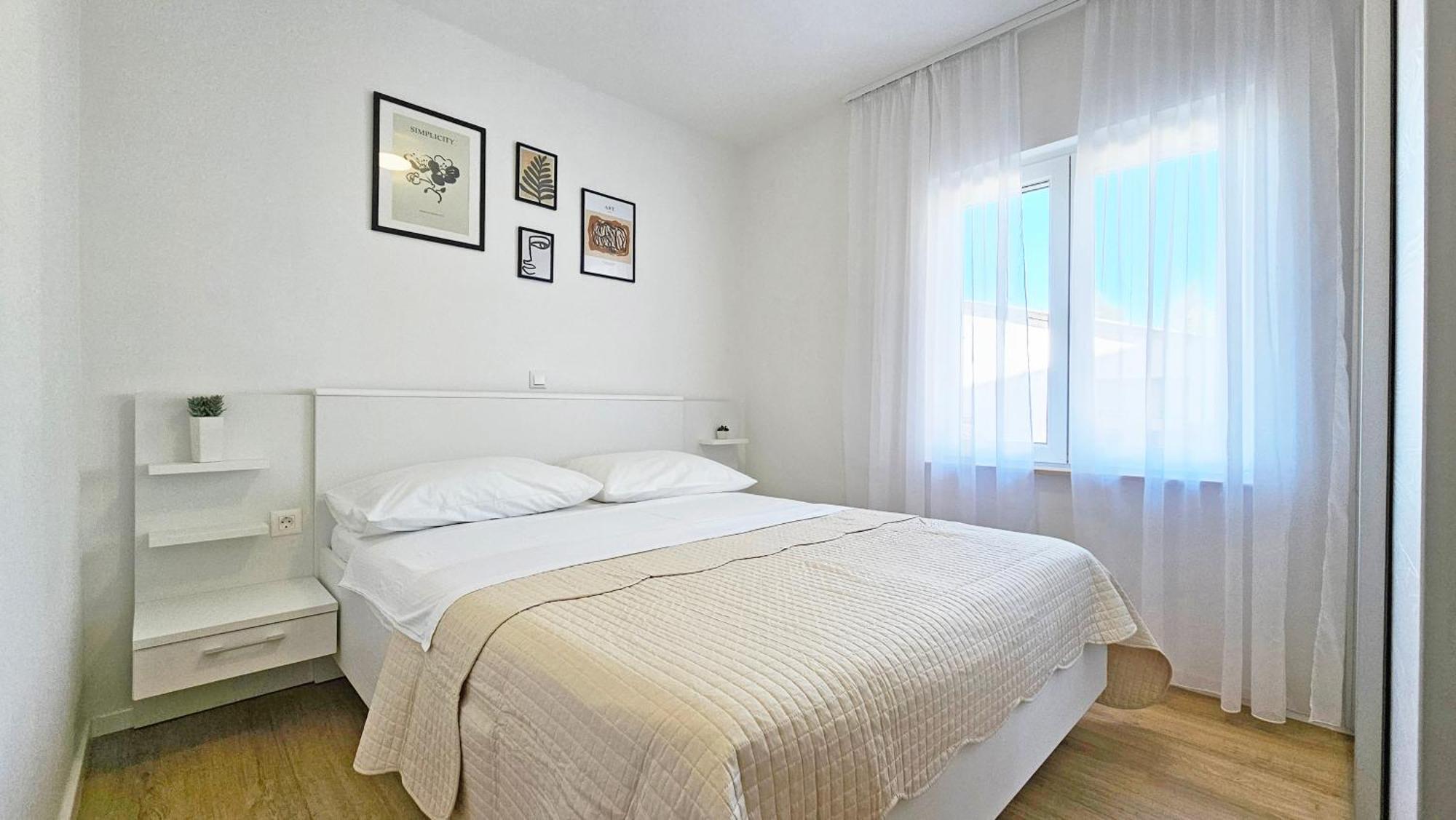 Apartments Emilija 马卡尔斯卡 外观 照片
